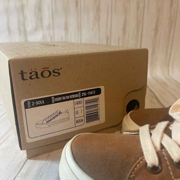 Taos Z-Soul Lace-up Sneaker Golden Tan/Tan NIB - Picture 4 of 8